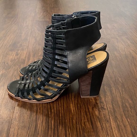 Dolce Vita Black Leather Strappy Block Heels - Picture 4 of 8